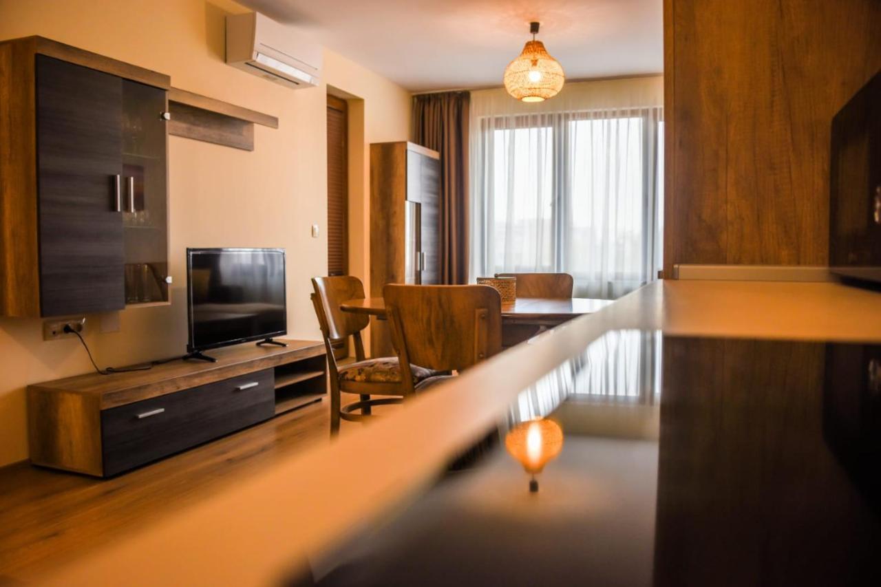 Sunny Apartment Бургас Екстериор снимка