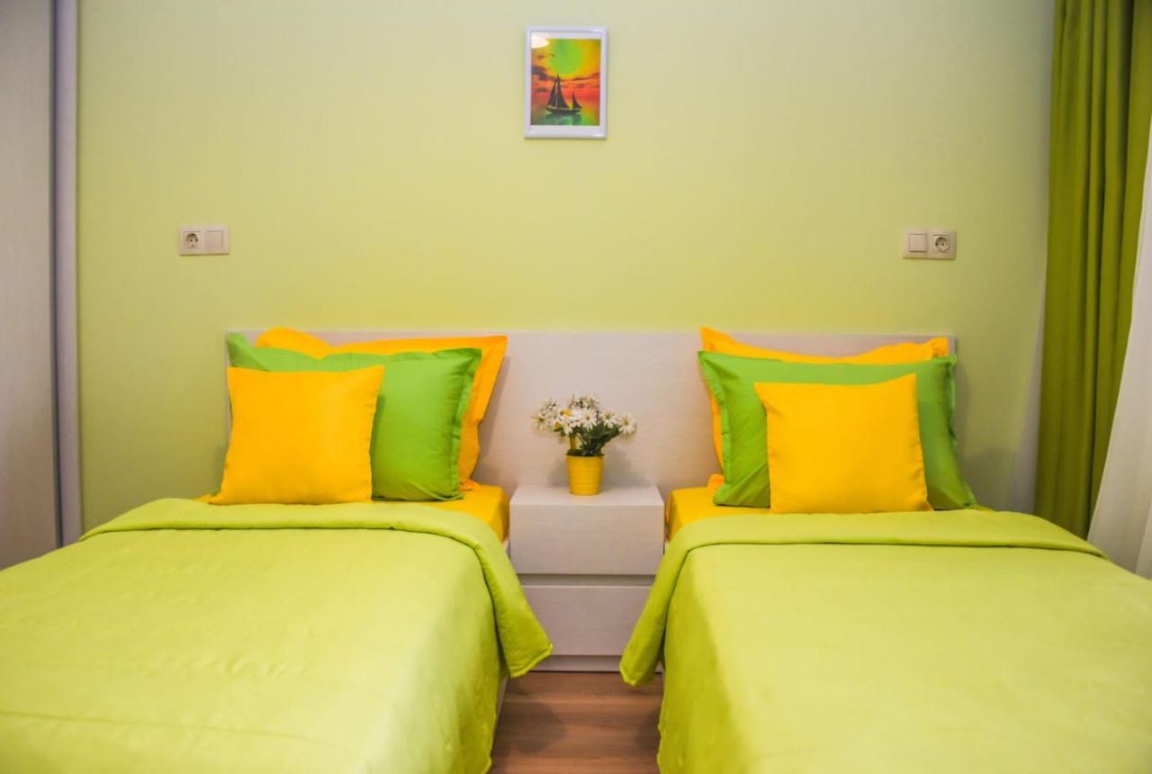 Sunny Apartment Бургас Екстериор снимка